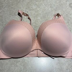 Victoria’s Secret bra size 36DD